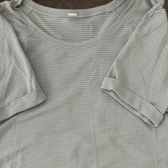 lululemon athletica Tops - Lululemon Textured Workout Top